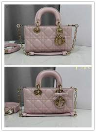 Picture of Dior Handbags _SKUfw239326710fw